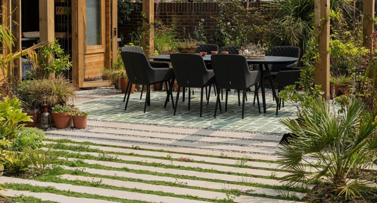 Garden design in Hythe