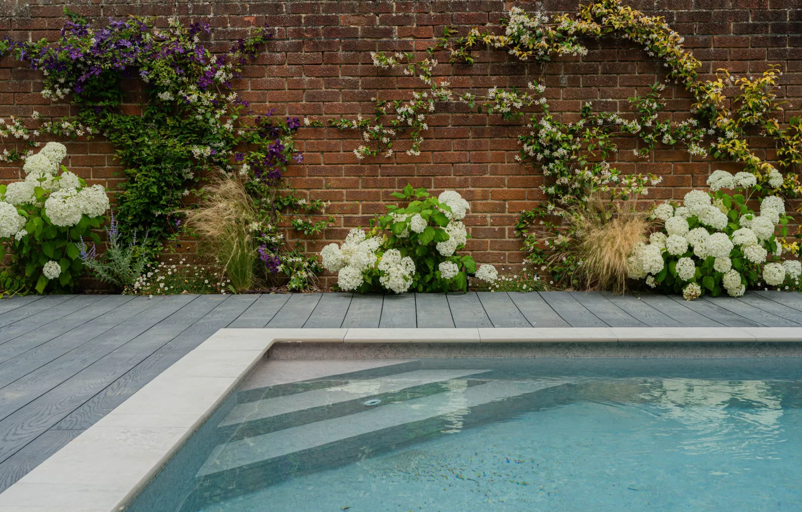 Garden designers in Kent