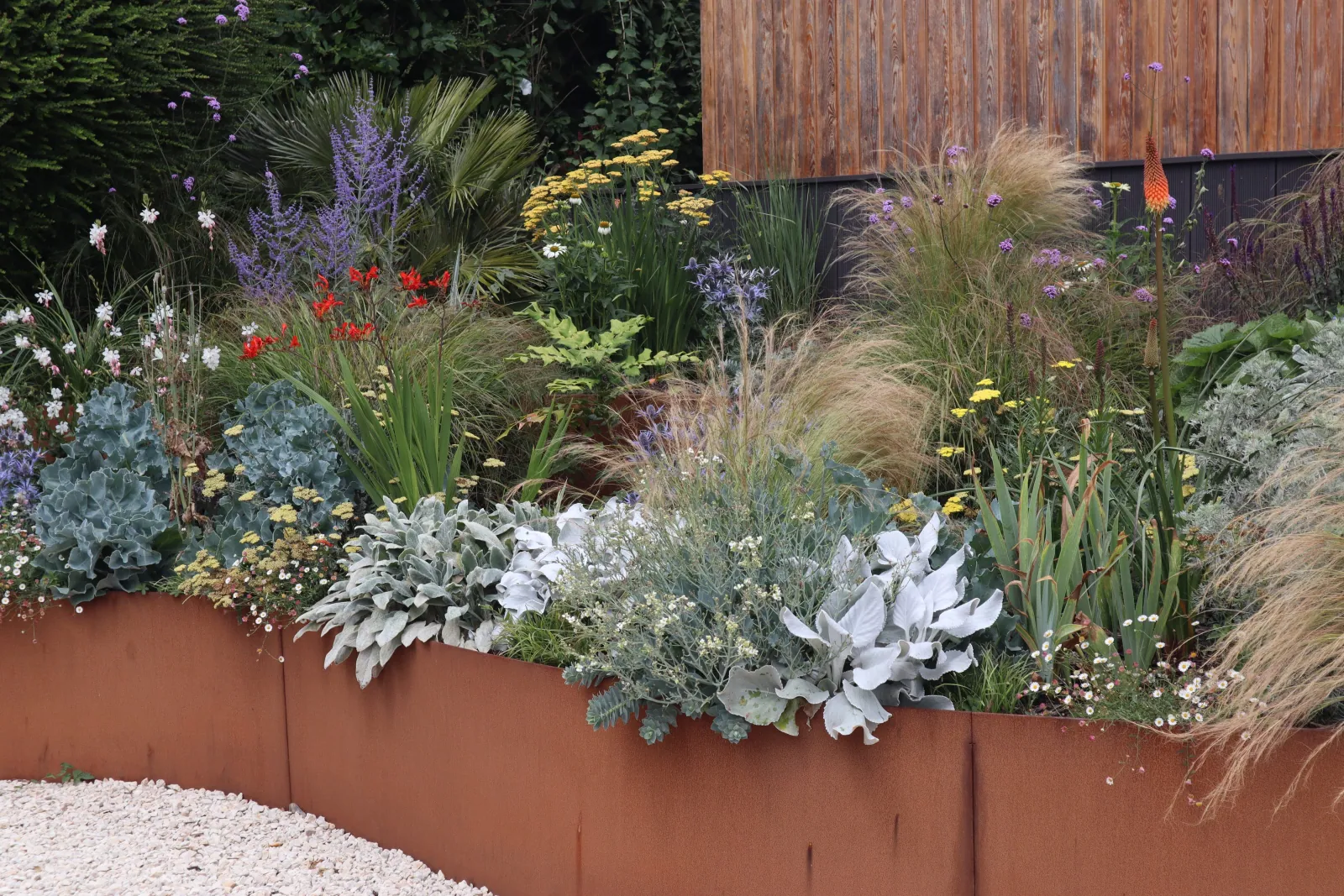 How to Become a Garden Designer